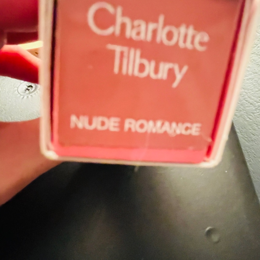Charlotte Tilbury Nude Romance Lipstick - Soft Pink